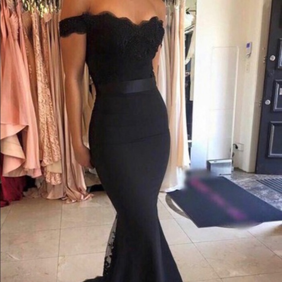 Prom / Pageant Dress - Picture 3 of 3